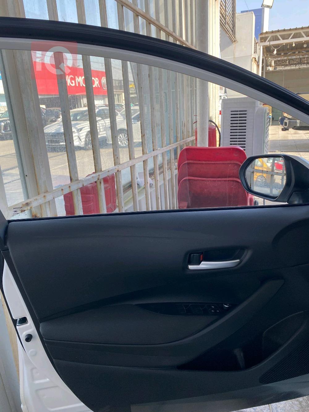 تۆیۆتا کۆرۆلا